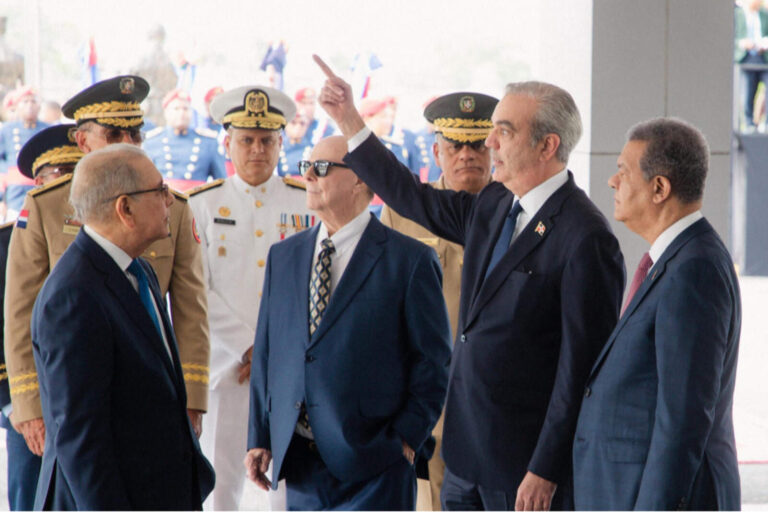 Unidad histórica del liderazgo dominicano ante crisis haitiana