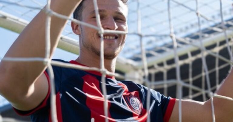 El delantero que finalmente no regresará a San Lorenzo