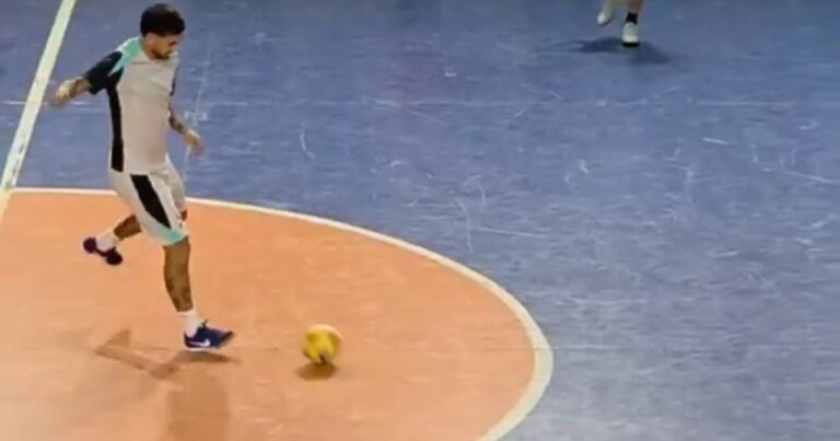 A la espera de Boca, Paredes jugó a beneficio con Dybala, Almada y más figuras en Caseros