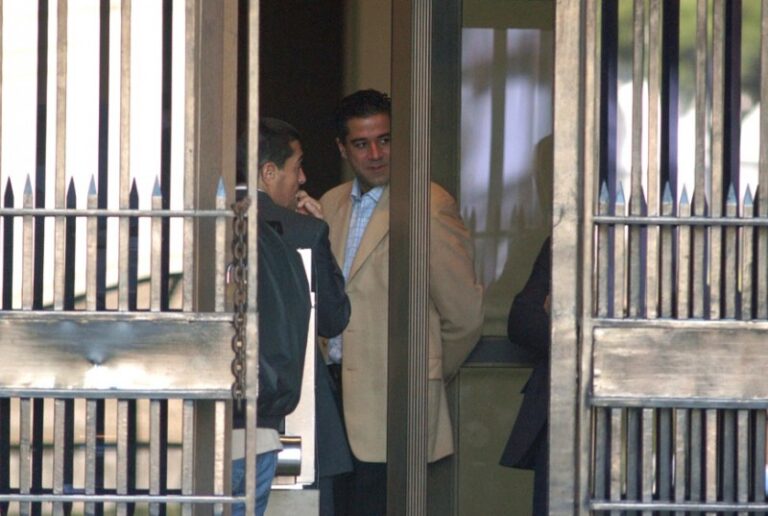 Rafecas ordenó aplicar el juicio en ausencia contra los acusados del atentado a la AMIA