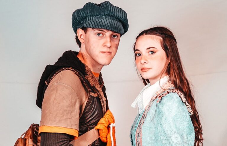 Teatro Plaza presenta el musical “La Casa de al Lado”