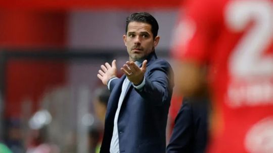Debut con derrota y críticas: Fernando Gago tropezó en su primer partido al frente de Necaxa