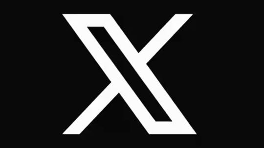 La caída de X a nivel global: la red social de Elon Musk y una nueva interrupción mundial
