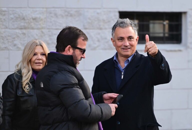 Pareja y el Nene Vera arman Los Inquebrantables para resistir la avanzada de Santiago y Macri