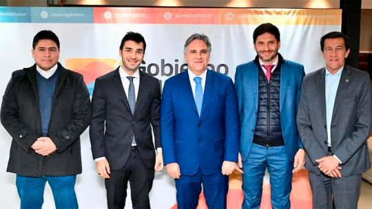 Gobernadores y entidades empresarias piensan un modelo productivo federal con la mira en 2027