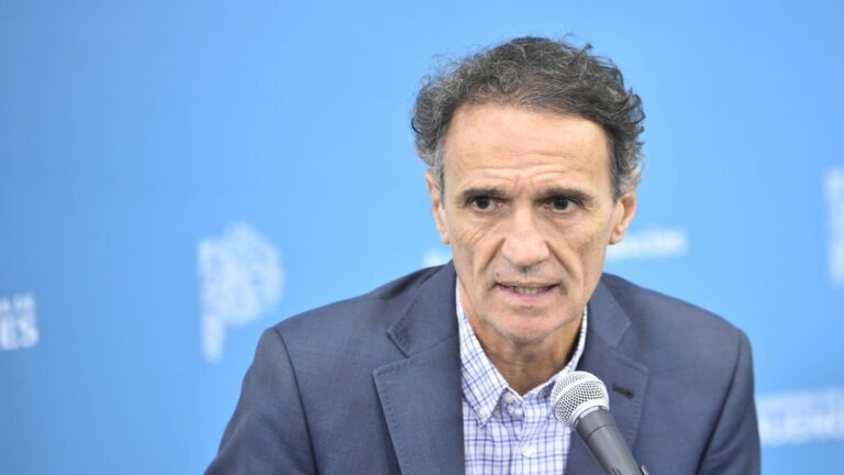 Gabriel Katopodis: “El plan económico viene complicándole la vida a todos, salvo a los que timbean”