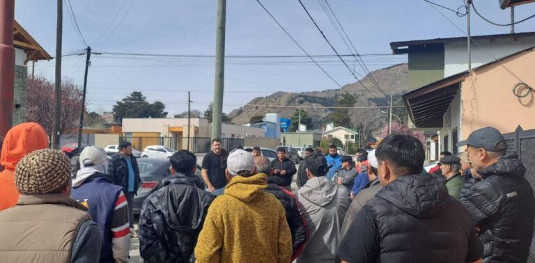 Chubut. Solidaridad con trabajadores del frigorífico Dicasur