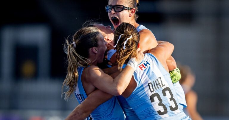 La sólida goleada de Las Leoncitas contra China para ser finalistas del Mundial Sub 21 de hockey sobre césped en Chile