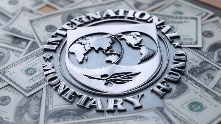 El FMI ya debate el programa con la Argentina tras los últimos cambios en las bandas del dólar