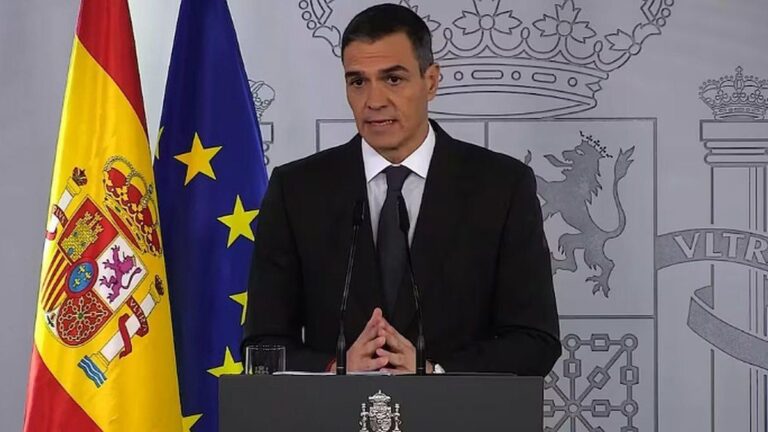 Pedro Sánchez anunció que España prohibirá el acceso a las redes sociales a los menores de 16 años