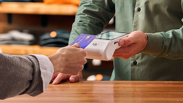 Tarjeta de crédito o teléfono celular: cuál ofrece el método de pago más seguro