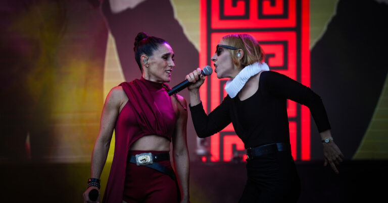 Lollapalooza Argentina 2026, EN VIVO: la jornada del sábado se vive a pleno, covers de Pappo, ya cantó Ángela Torres y La Sole subió a Miranda!