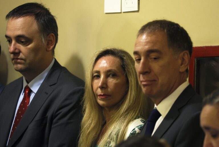 Fuerte presión de Karina a los medios: “el que habla del caso Libra es enemigo”