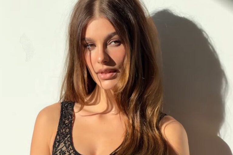 Camila Morrone, actriz argentina, en un evento público.